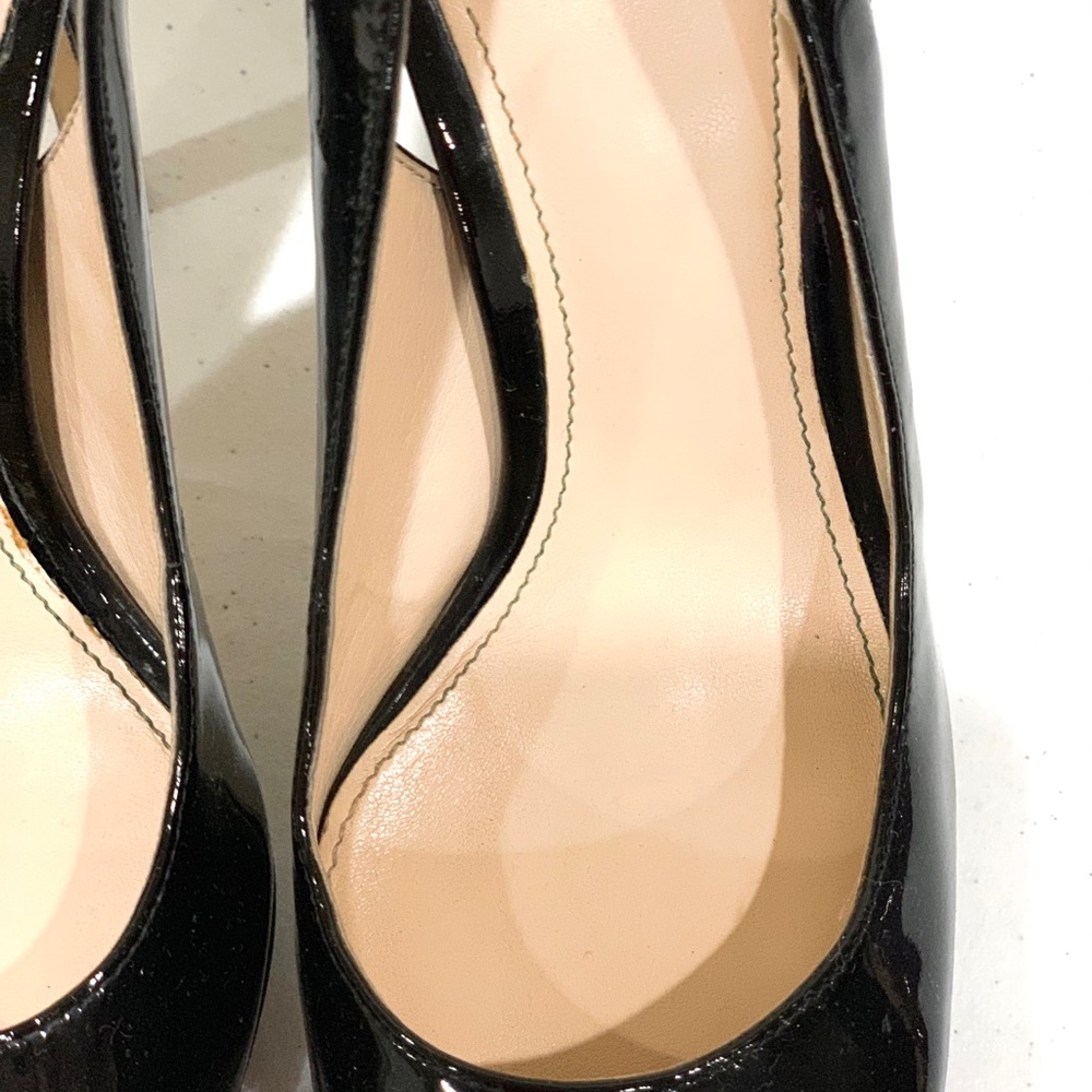 Vince Cumoto Black Pump (size: 6.5) - Picture 6 of 15